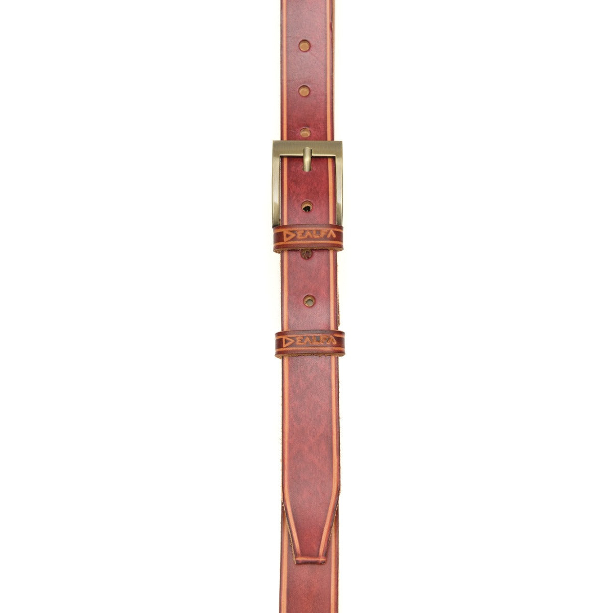 Cintura artigianale in cuoio di colore bordeaux con fibbia da 3 cm aperta.